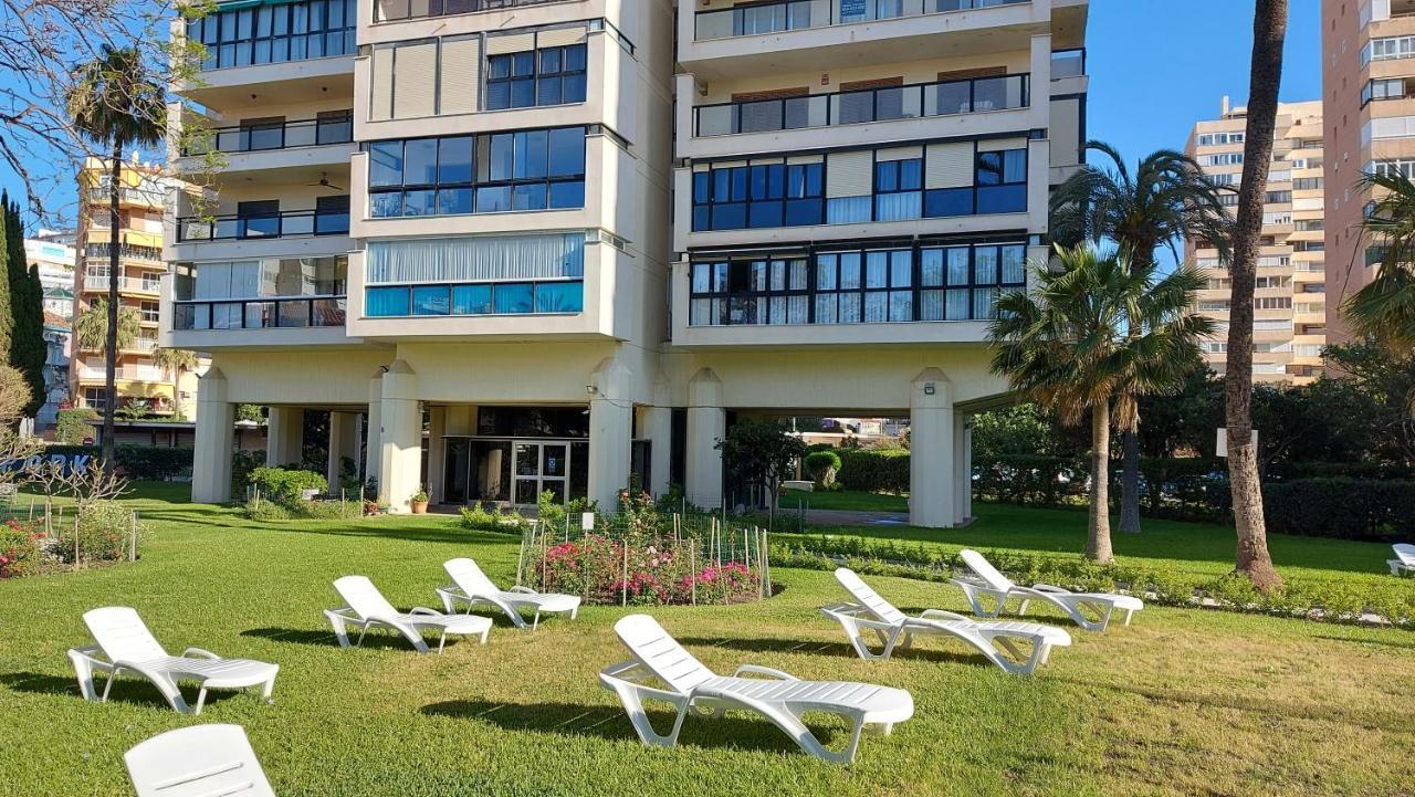 Apartamento La Playa “ Free Parking “ Apartman Torremolinos Kültér fotó